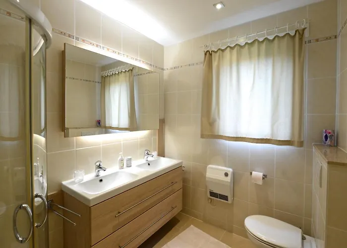 Vakantiewoningen T-Dorp